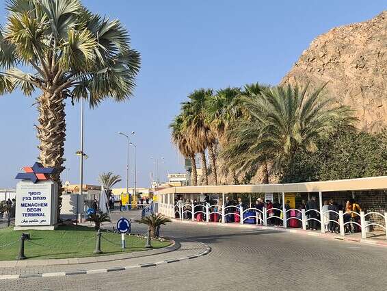 עד סוף השבוע צפויים לעבור לסיני יותר מאלף ישראלים // צילום: יהודה בן יתח